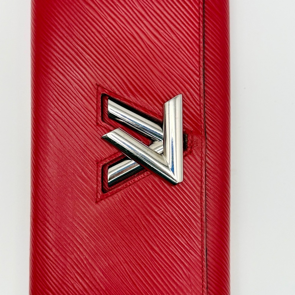 Louis Vuitton Twist Epi Leather Coquelicot Clutch Wallet with Chain - Picture 2 of 16